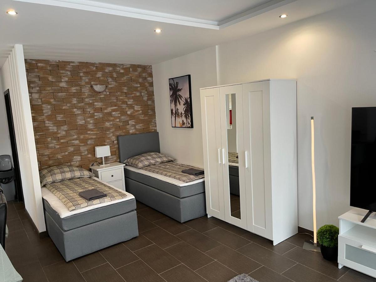 Malibu Apartman & Jacuzzi Miskolc Exterior foto